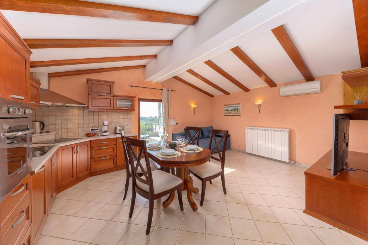Apartma Koper Pobegi Екстер'єр фото
